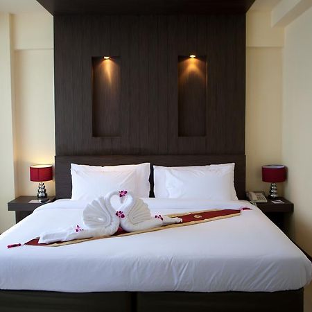 Sun City Pattaya Hotel Eksteriør billede
