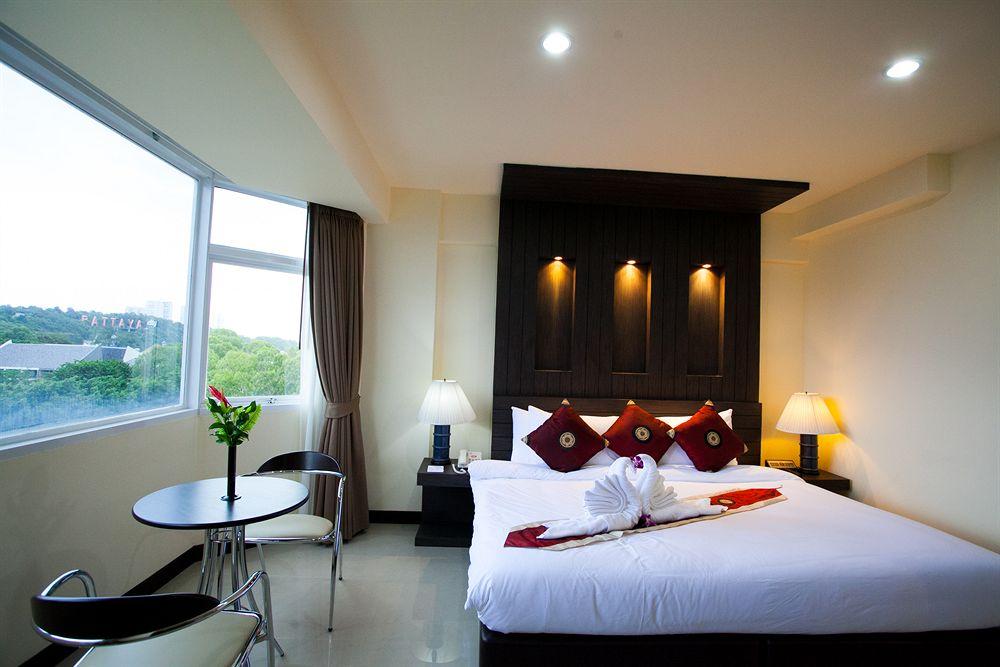 Sun City Pattaya Hotel Eksteriør billede