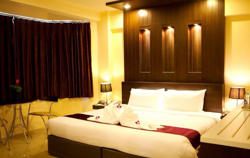 Sun City Pattaya Hotel Eksteriør billede