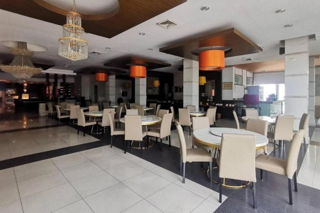 Sun City Pattaya Hotel Eksteriør billede
